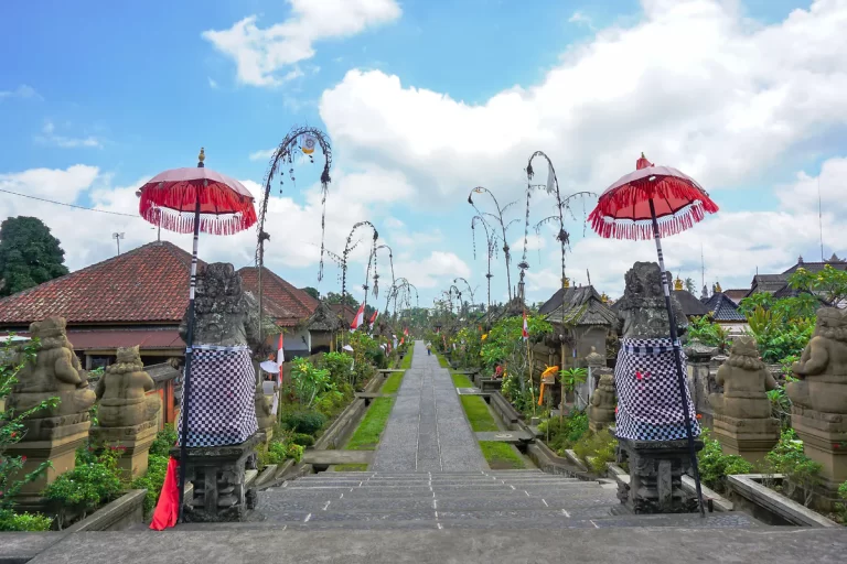 Pesona Desa Adat Penglipuran: Kebersihan, Sejarah, dan Daya Tariknya