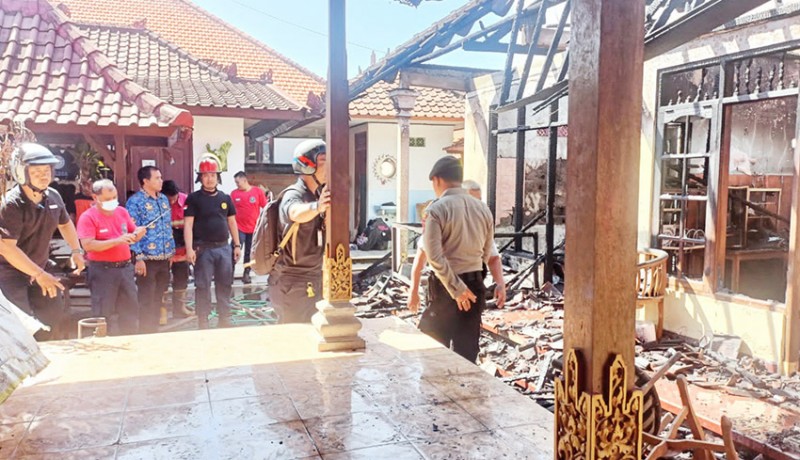 Dapur Ludes Terbakar, Pemilik Lupa Matikan Kompor